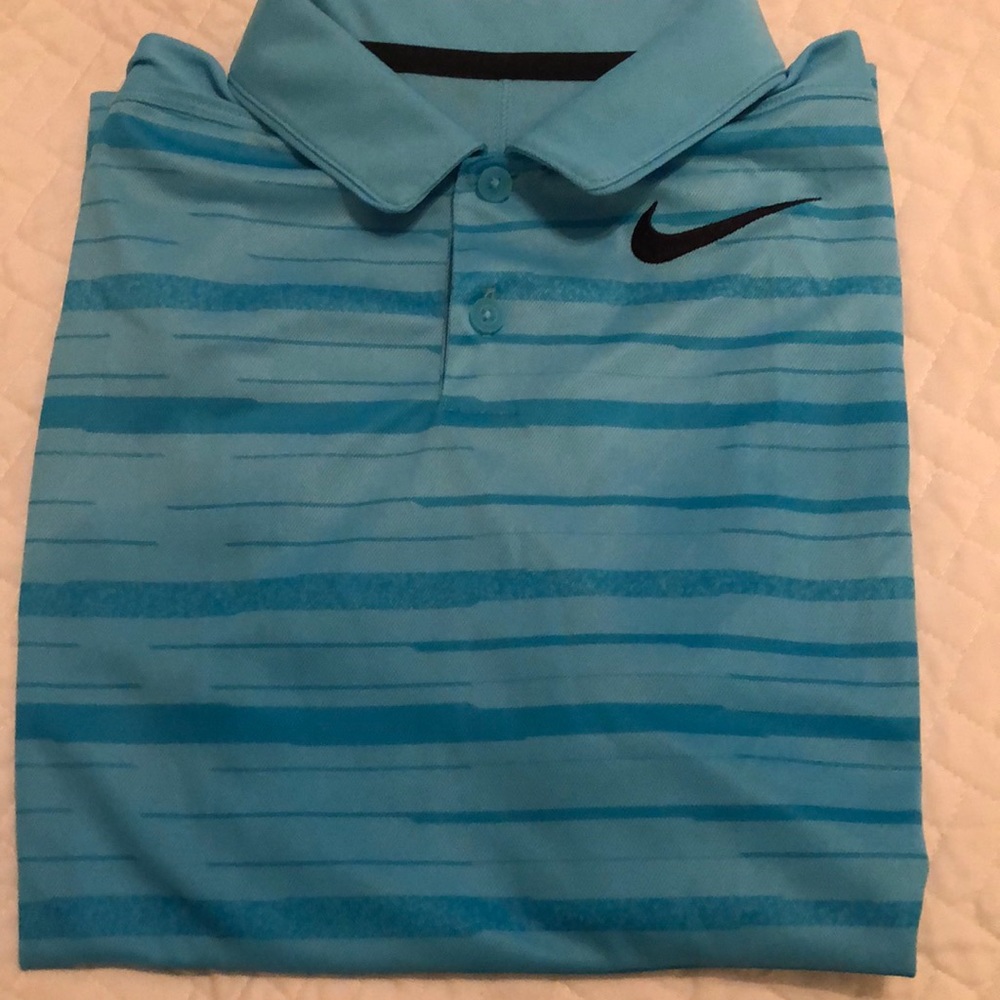 Boys Nike Golf Dri Fit shirt EUC size Large